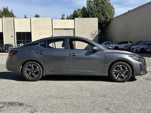 Certified 2025 Nissan Sentra SV image 3