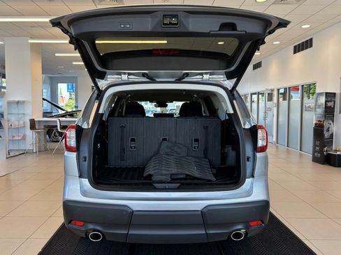 Used 2023 Subaru Ascent Premium w/ Convenience Package AWD/4WD image 9