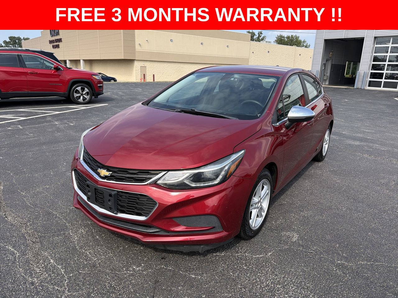 Used 2017 Chevrolet Cruze LT FWD image 25