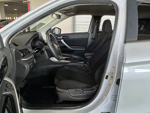 Used 2023 Mitsubishi Eclipse Cross LE AWD/4WD image 16