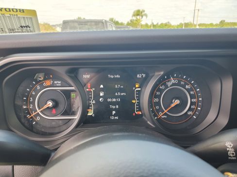 New 2025 Jeep Wrangler Unlimited Rubicon 392 image 23