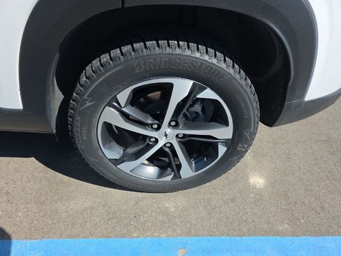 Used 2024 Chevrolet Trax RS image 7