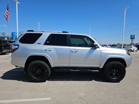 Used 2023 Toyota 4Runner SR5 image 2