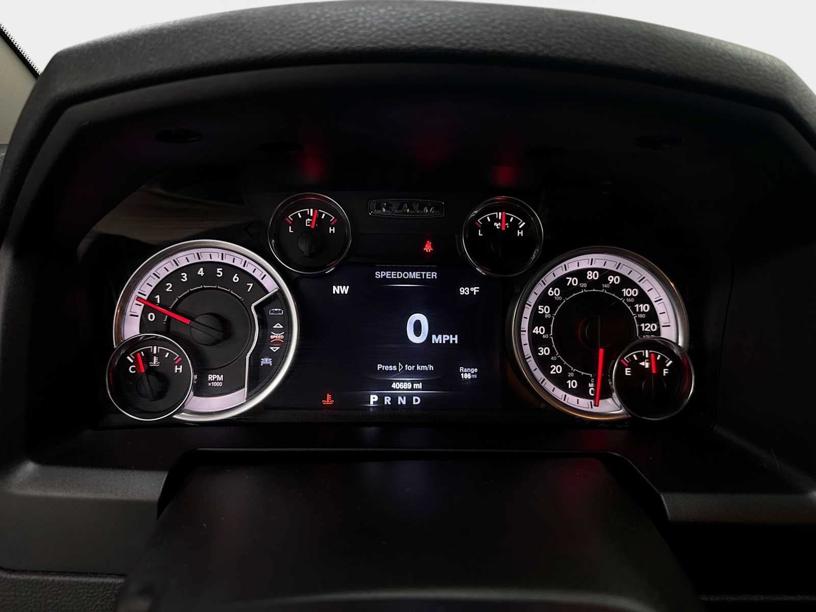 Used 2022 RAM 1500 Classic SLT w/ Electronics Group AWD/4WD image 10