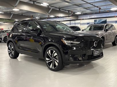Certified 2024 Volvo XC40 B5 Plus w/ Protection Package Premier