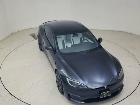 Used 2025 Tesla Model S Plaid image 70