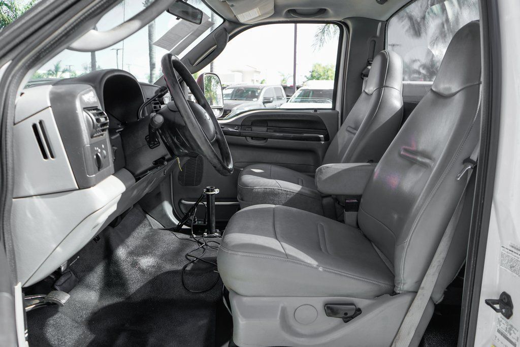 Used 2006 Ford F450 XL RWD image 22