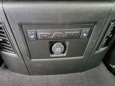 Used 2018 RAM 2500 Limited image 19
