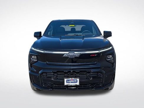 Used 2024 Chevrolet Silverado EV RST AWD/4WD image 10