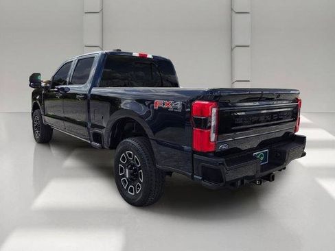 Used 2025 Ford F350 Platinum w/ FX4 Off-Road Package AWD/4WD image 3