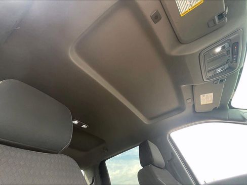 Used 2019 Chevrolet Silverado 1500 LT w/ All-Star Edition image 29