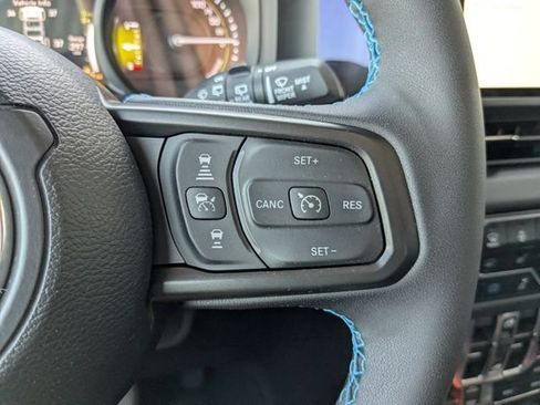 Used 2024 Jeep Wrangler Unlimited Rubicon 4xe w/ Safety Group AWD/4WD image 14