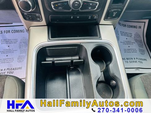 Used 2018 RAM 1500 Big Horn image 19