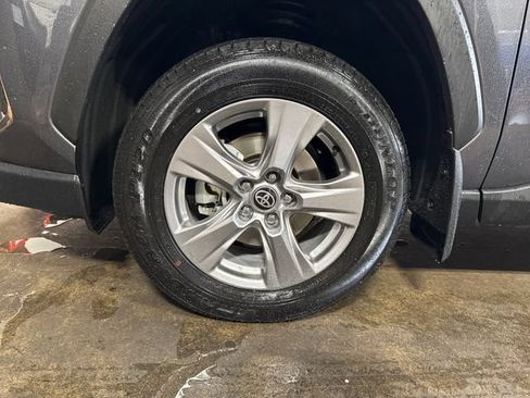 Used 2024 Toyota RAV4 XLE w/ Convenience Package AWD/4WD image 22