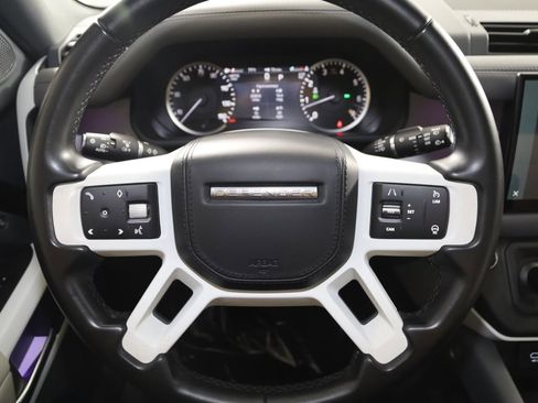 Used 2023 Land Rover Defender 90 X-Dynamic SE AWD/4WD image 40