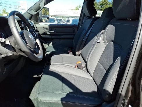 New 2026 RAM 1500 Express AWD/4WD image 10