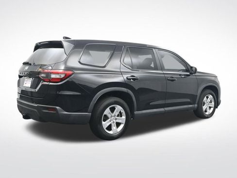 Used 2023 Honda Pilot LX image 6
