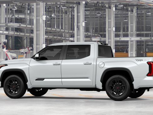 New 2026 Toyota Tundra Platinum image 5