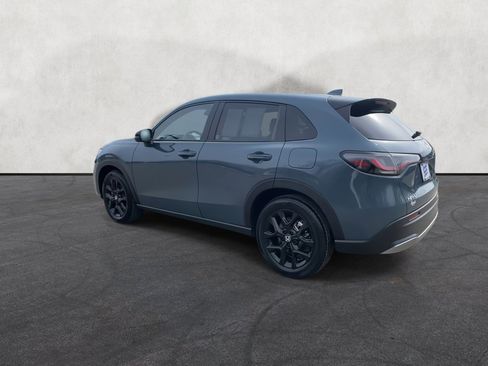 Certified 2025 Honda HR-V Sport image 7