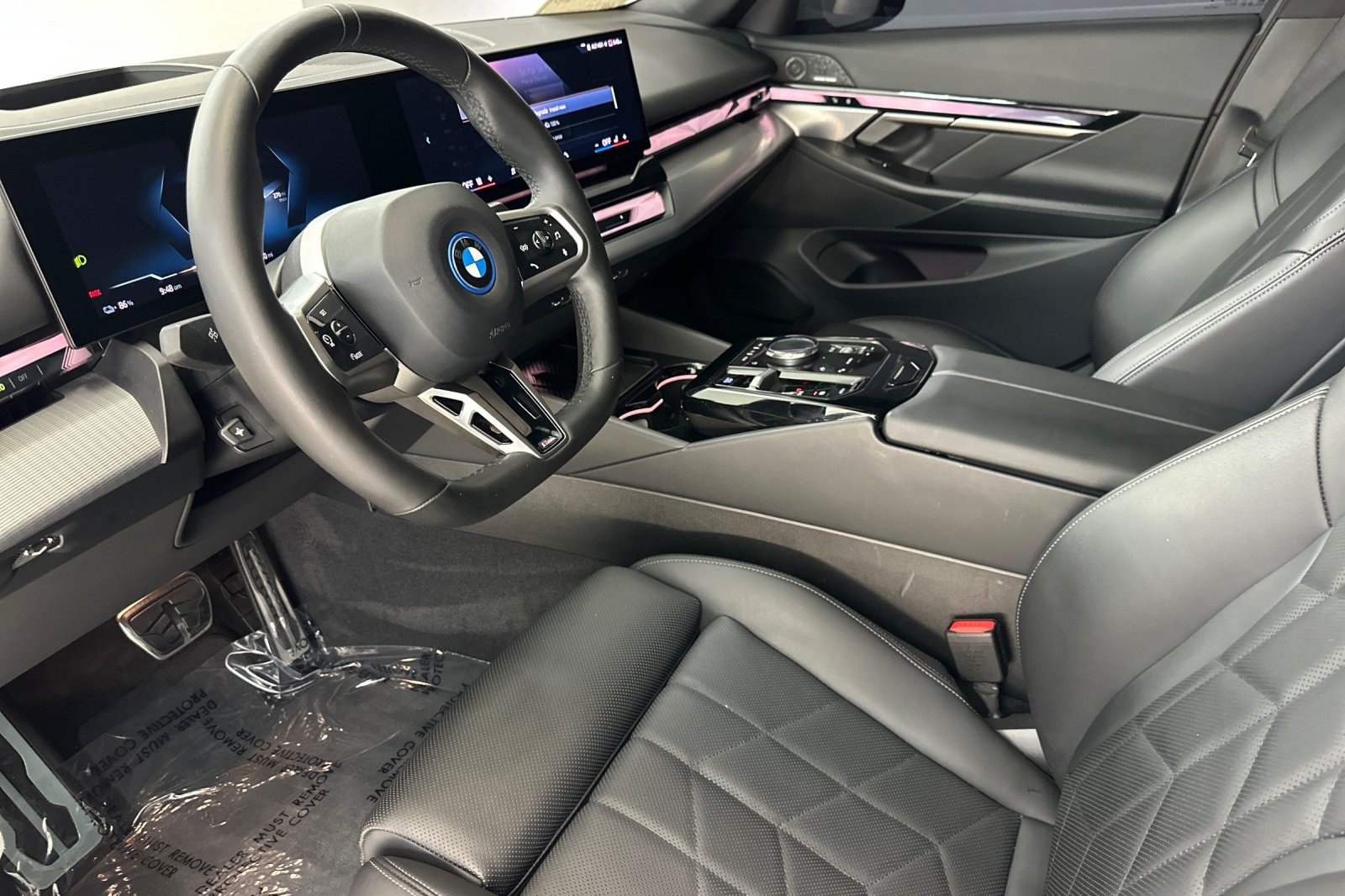 Used 2024 BMW i5 eDrive40i w/ M Sport Package RWD image 4