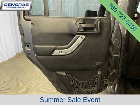 Used 2017 Jeep Wrangler Unlimited Rubicon AWD/4WD image 21