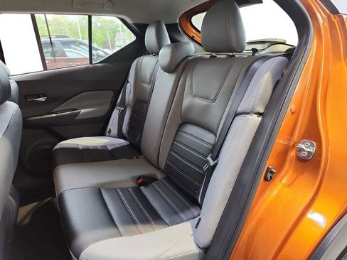 Used 2023 Nissan Kicks SR w/ SR Premium Package FWD image 19