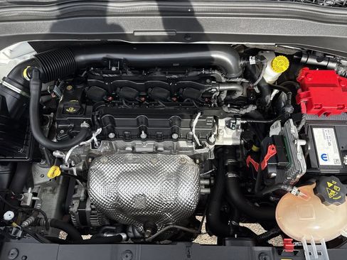 Used 2021 Jeep Renegade Latitude w/ Sun & Sound Group image 32