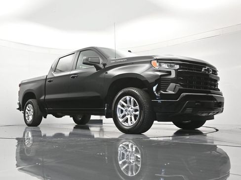 Used 2026 Chevrolet Silverado 1500 RST AWD/4WD image 39