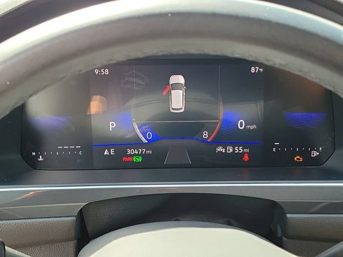 Used 2024 Volkswagen Tiguan SE R-Line FWD image 29
