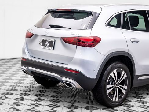 New 2026 Mercedes-Benz GLA 250 4MATIC image 31