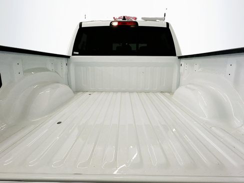 Used 2025 RAM 1500 Laramie image 30