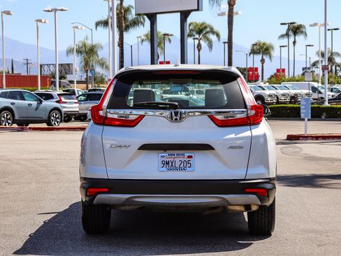 Used 2019 Honda CR-V LX image 6