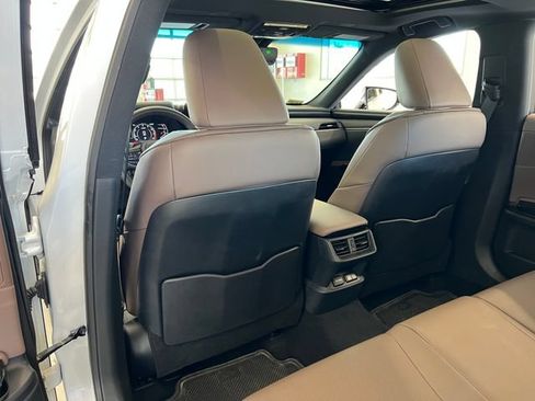 Used 2025 Lexus ES 350 w/ Premium Package FWD image 39