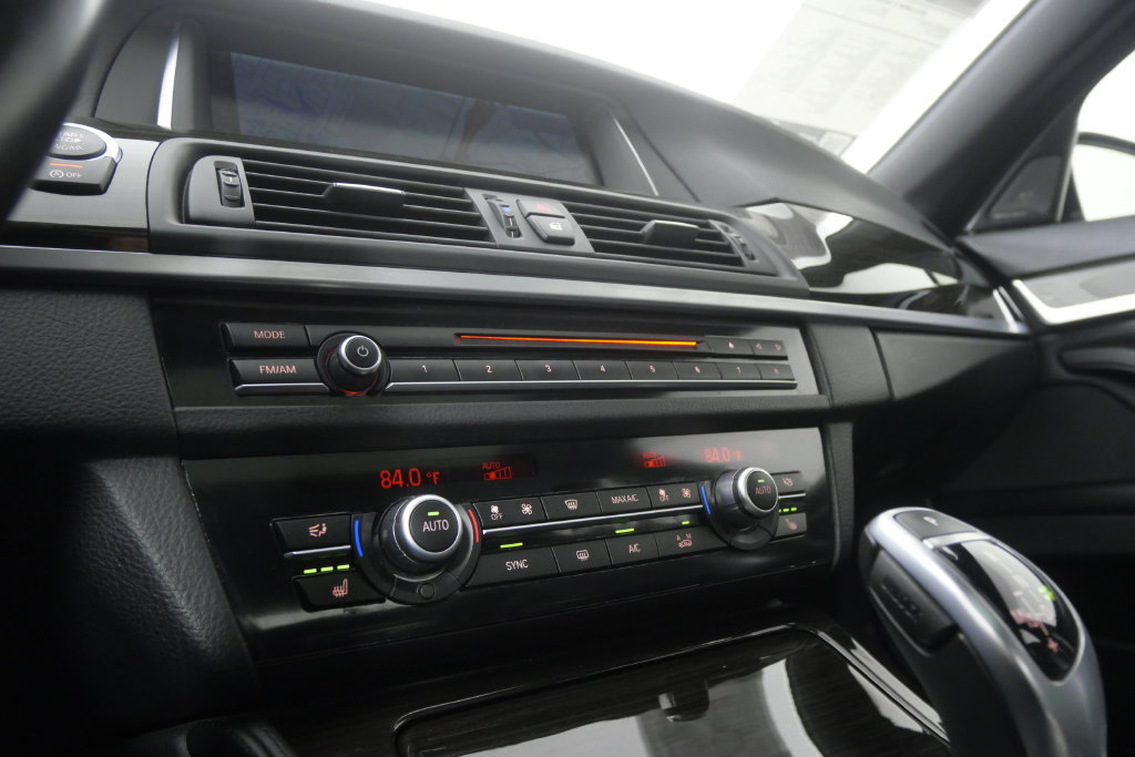 Used 2015 BMW 528i Sedan RWD image 28