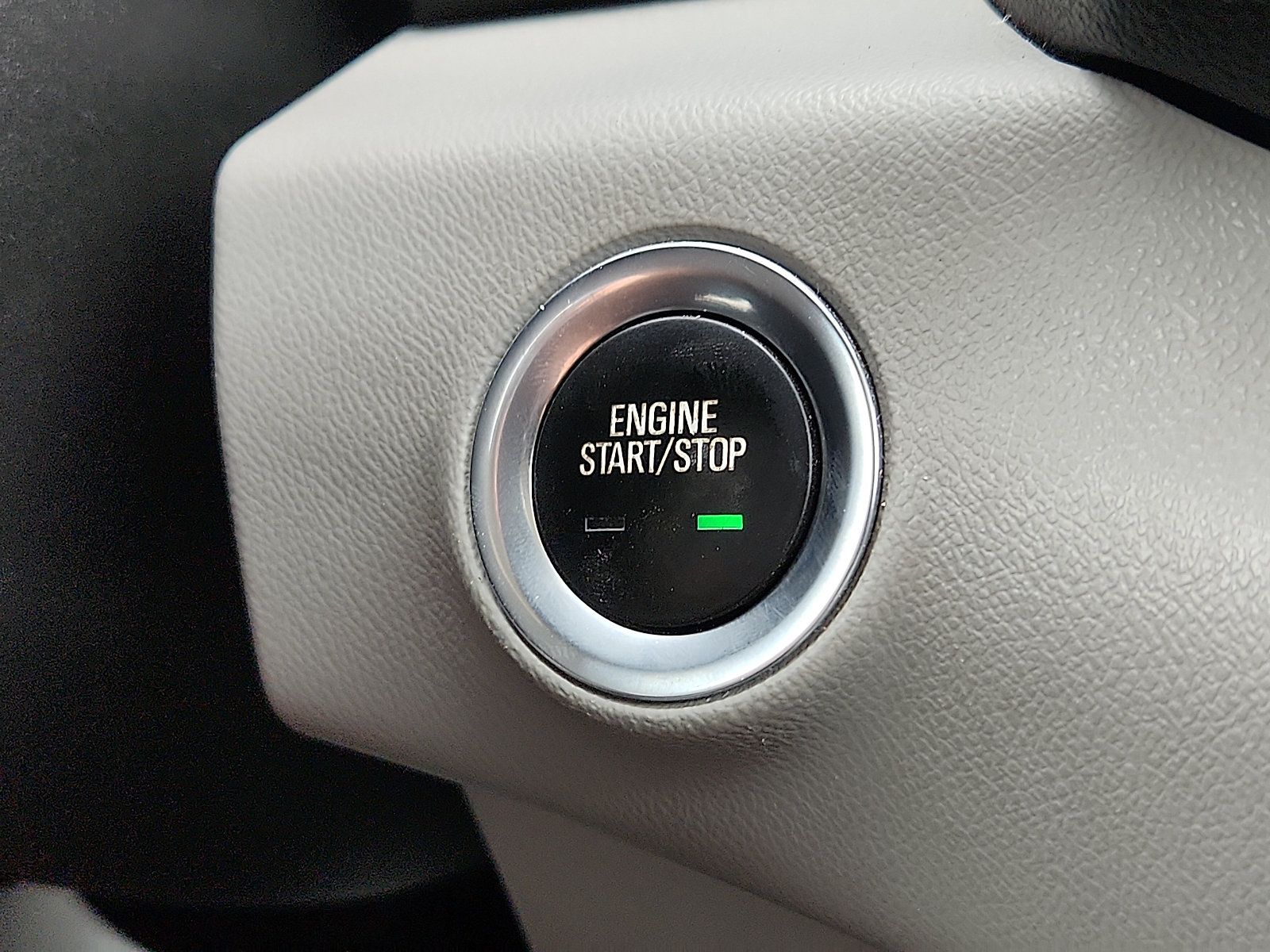 Used 2020 GMC Terrain SLT AWD/4WD image 17