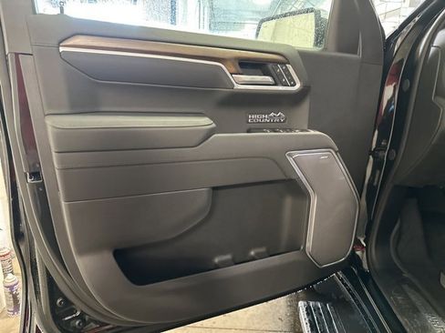 New 2026 Chevrolet Silverado 1500 High Country image 9