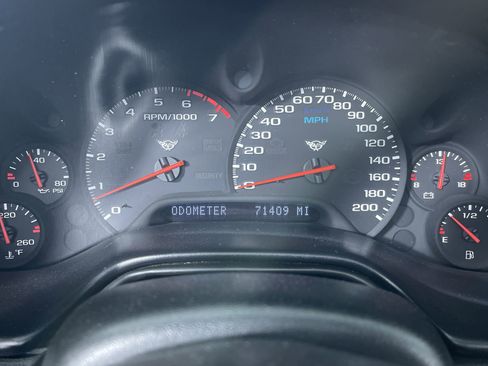 Used 2000 Chevrolet Corvette Base image 16