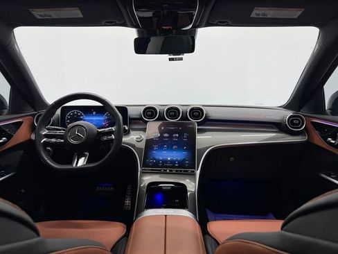 Used 2023 Mercedes-Benz C 300 Sedan image 6