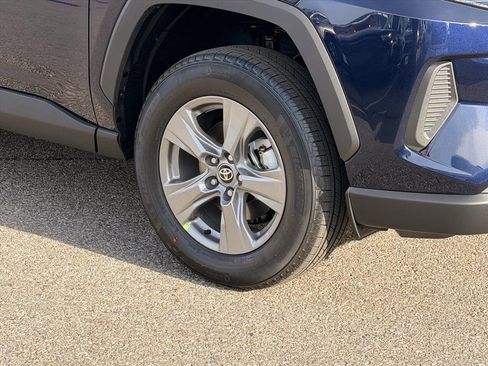 New 2025 Toyota RAV4 XLE w/ Convenience Package image 19