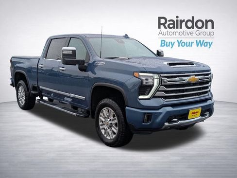 Used 2024 Chevrolet Silverado 3500 High Country w/ High Country Premium Package AWD/4WD image 1