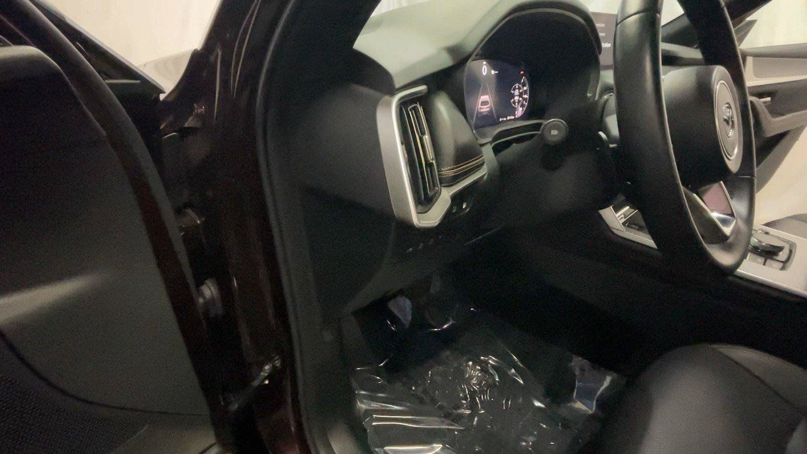 Used 2025 MAZDA CX-90 Plug-In Hybrid w/ Premium Plus AWD/4WD image 32