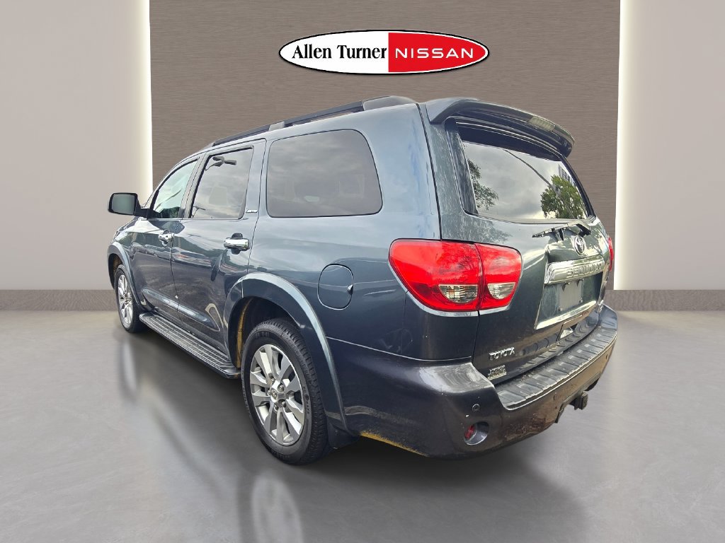 Used 2010 Toyota Sequoia Limited RWD image 5