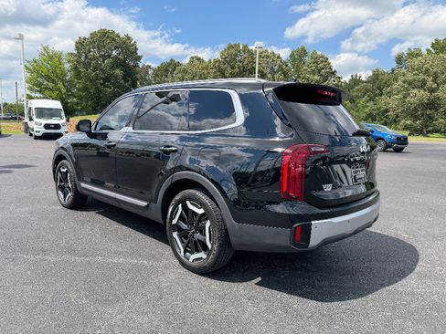 Used 2024 Kia Telluride S w/ S Sunroof Package FWD image 6