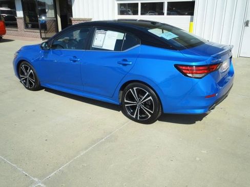 Used 2021 Nissan Sentra SR image 11