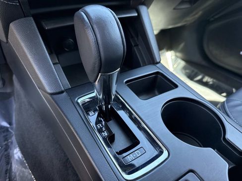 Used 2018 Subaru Outback 3.6R Limited image 36