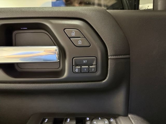 Certified 2020 Chevrolet Silverado 2500 LTZ w/ LTZ Convenience Package AWD/4WD image 10
