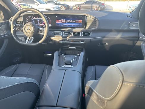 Used 2025 Mercedes-Benz GLS 450 GLS 450 image 7
