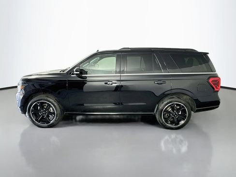Used 2022 Ford Expedition Limited RWD image 4