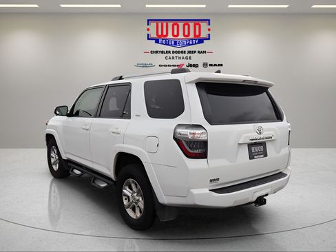 Used 2021 Toyota 4Runner SR5 AWD/4WD image 8