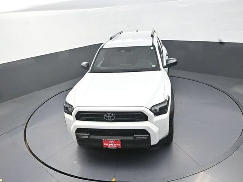 Used 2026 Toyota 4Runner SR5 RWD image 23